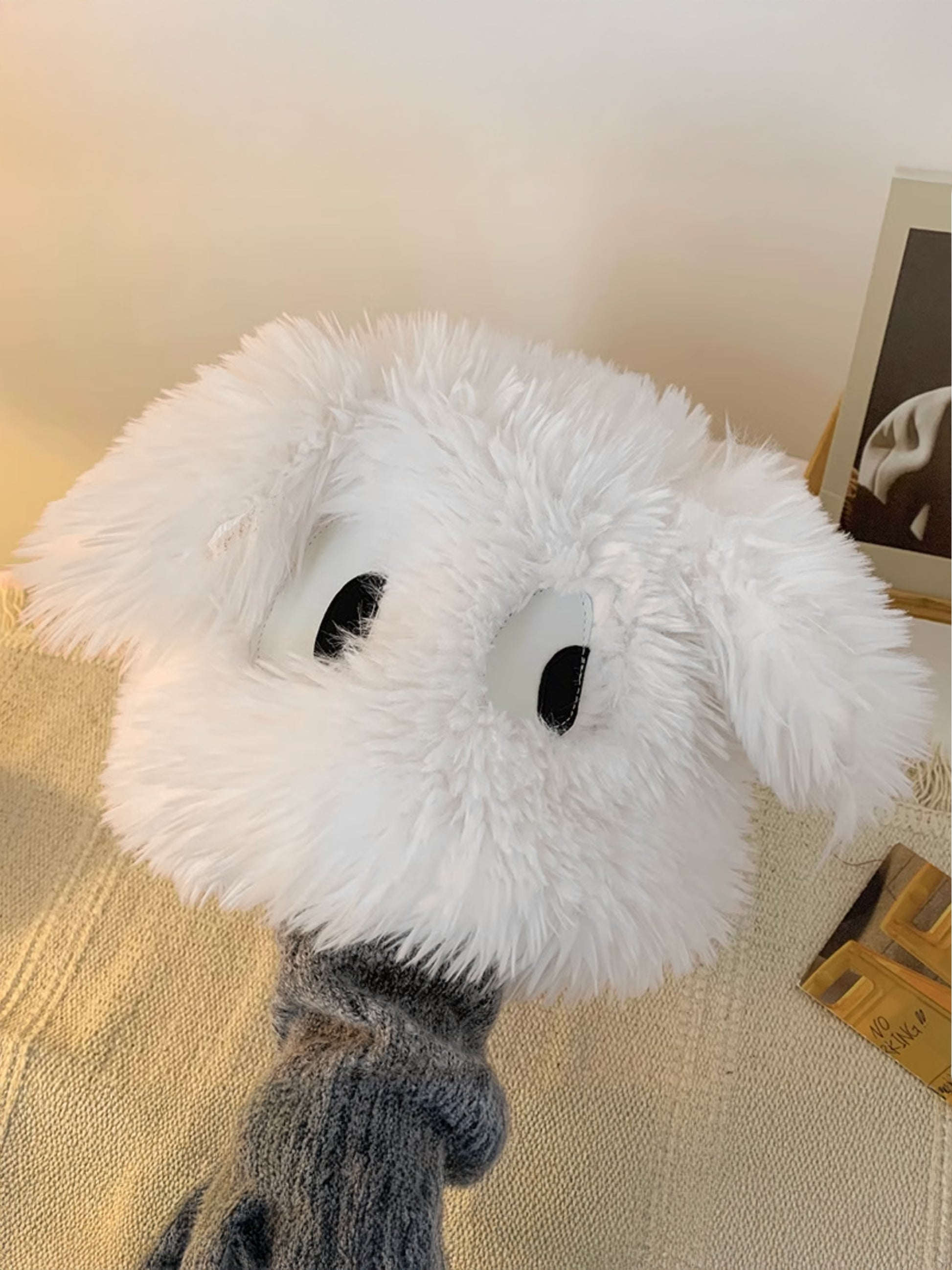 puppy_bucket_hat_white_faux_fur_winter
